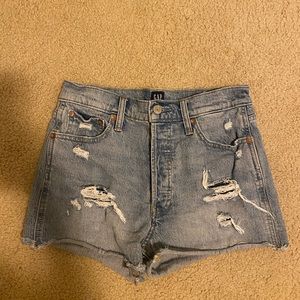 size 4, gap high waisted shorts